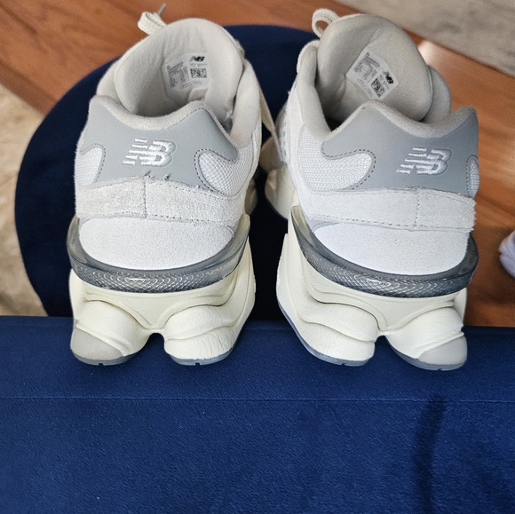 New Balance Unisex 9060 - Picture 6 of 7